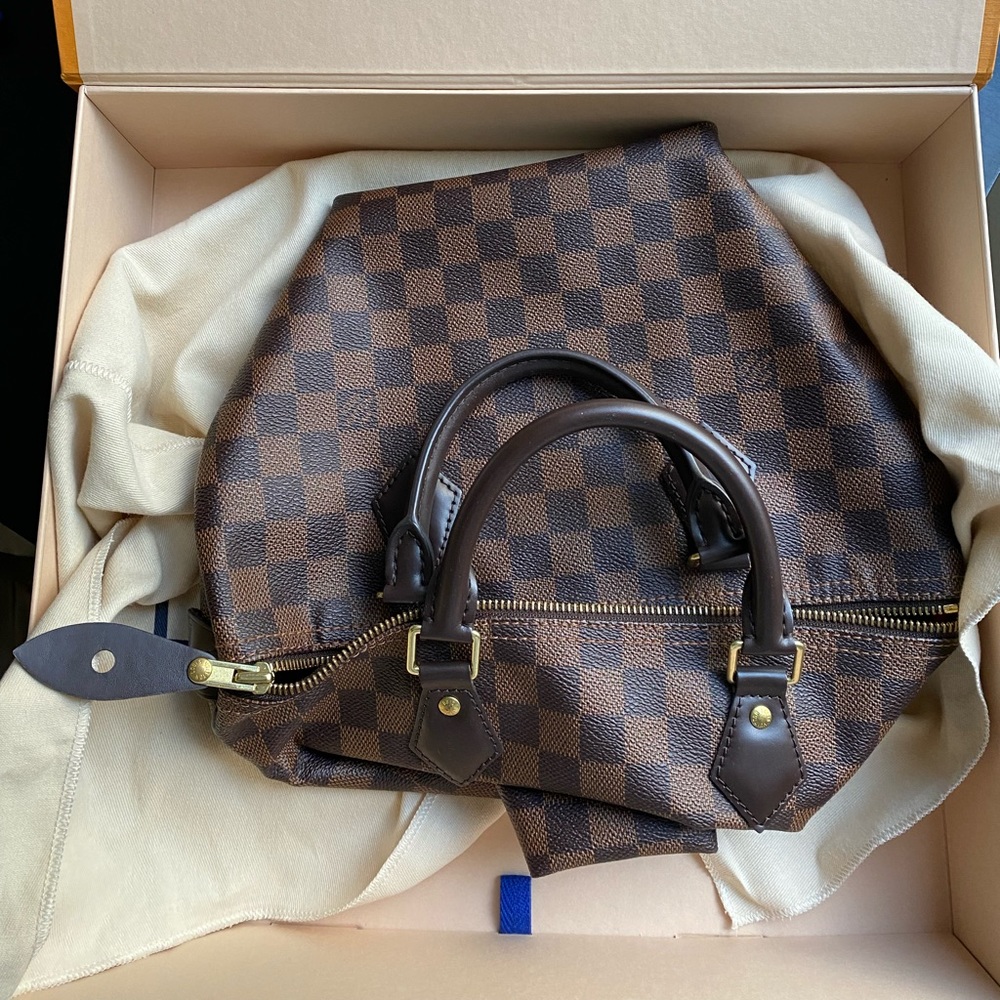 Authentic Louis Vuitton Speedy 30!